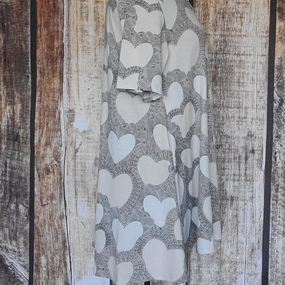 Lularoe Perfect T - Picture 4 of 4